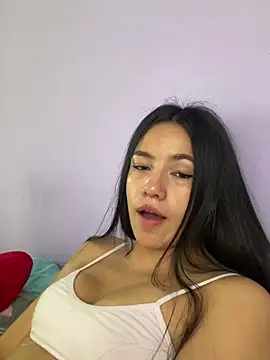 hannahb-e online show from January 25, 2025, 9:46 pm