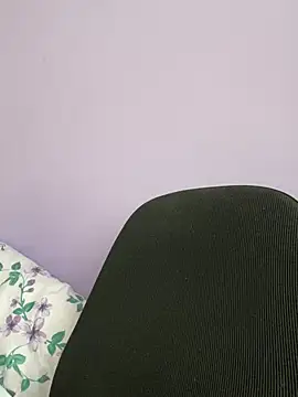 hannahb-e online show from February 4, 2025, 9:31 pm