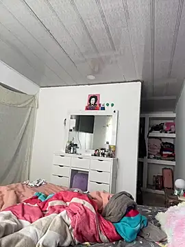 hannahb-e online show from March 1, 2026, 1:02 pm