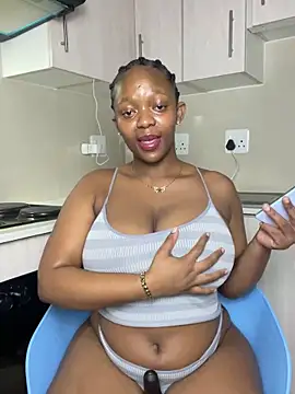 Snapshot of Jazmine-Blue chatting on May 19, 2026, 10:16 pm Jazmine-Blue online show from May 19, 2026, 10:16 pm