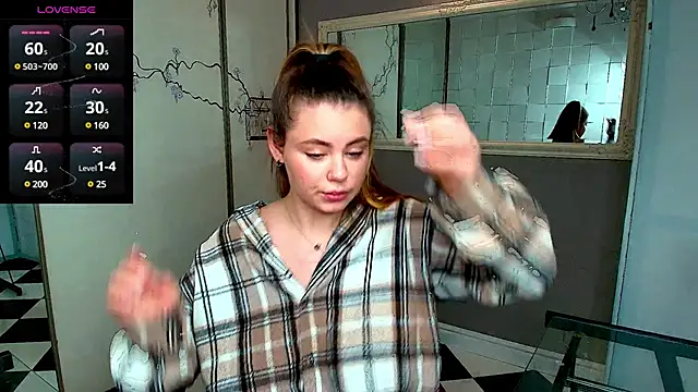 IsabellaBler online show from December 29, 2024, 9:39 am