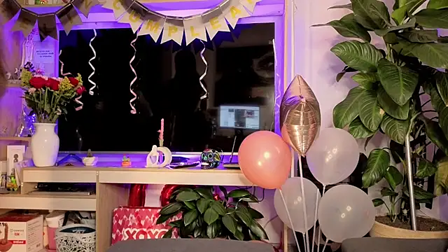 Michelle se online show from April 21, 2026, 1:42 am