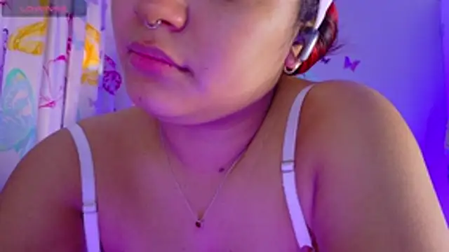 Snapshot of NicolleTaylor chatting on April 23, 2026, 1:02 pm NicolleTaylor online show from April 23, 2026, 1:02 pm