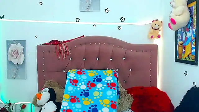 AngeDrty online show from February 4, 2025, 9:20 pm