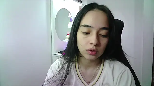 Snapshot of aineangeel chatting on July 25, 2026, 12:42 am aineangeel online show from July 25, 2026, 12:42 am