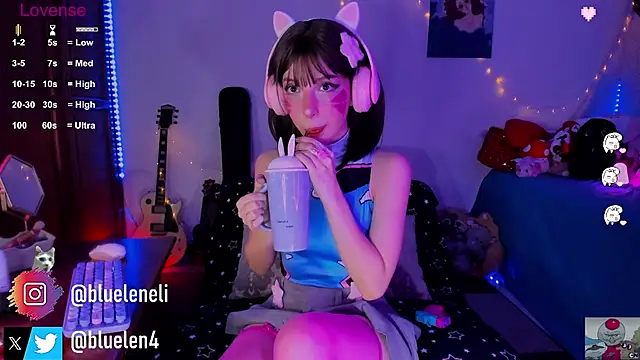 bluelen online show from March 2, 2025, 8:27 am