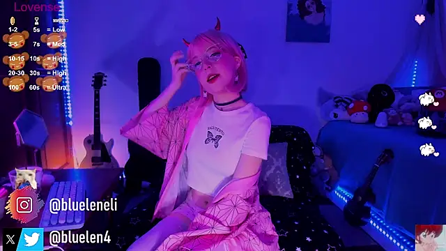 bluelen online show from March 14, 2025, 8:21 am