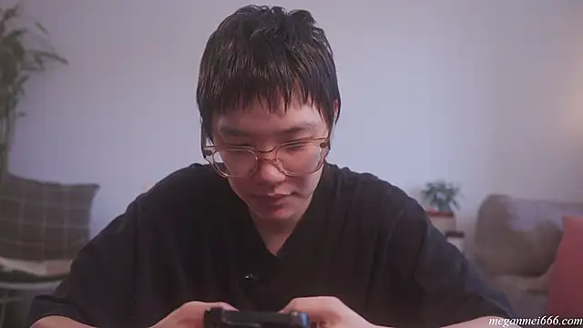 meganmei666 online show from April 18, 2026, 6:12 pm