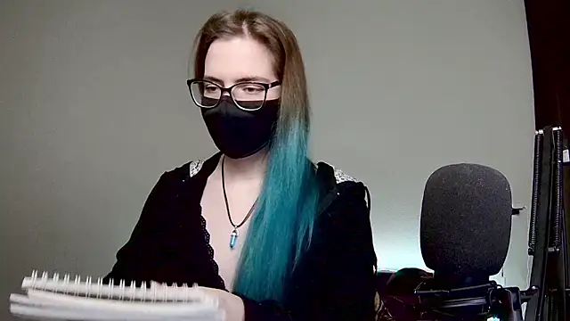 amber candyfloss online show from December 30, 2024, 10:45 pm