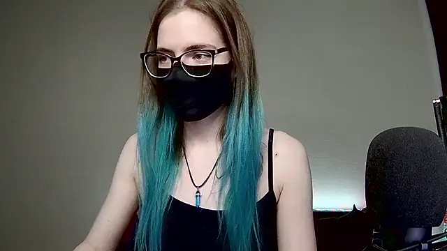 amber candyfloss online show from January 3, 2025, 5:17 am