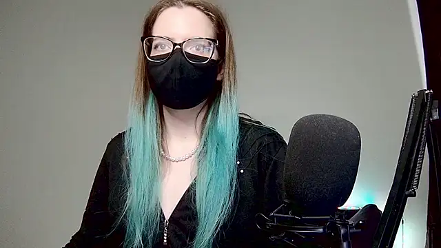 amber candyfloss online show from February 15, 2025, 9:49 am