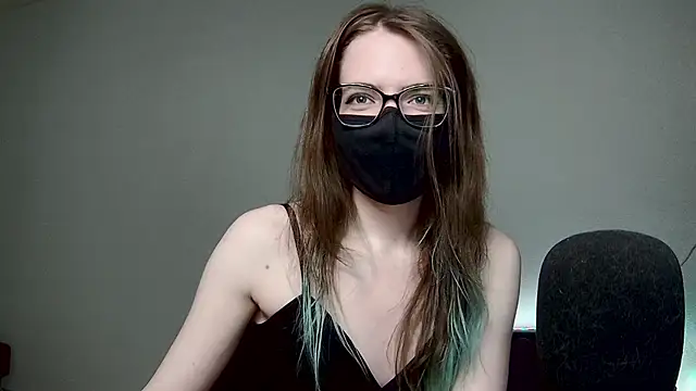 amber candyfloss online show from October 10, 2025, 12:20 am