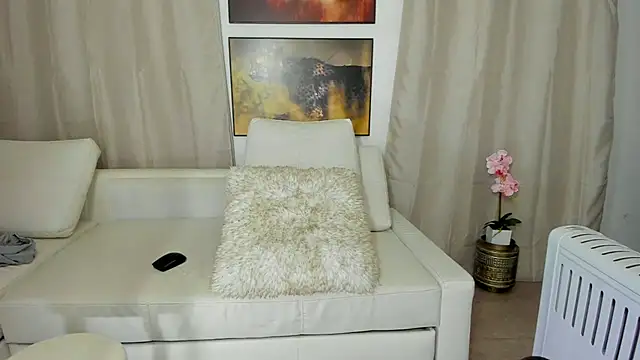 dulcey john online show from February 11, 2025, 9:53 am