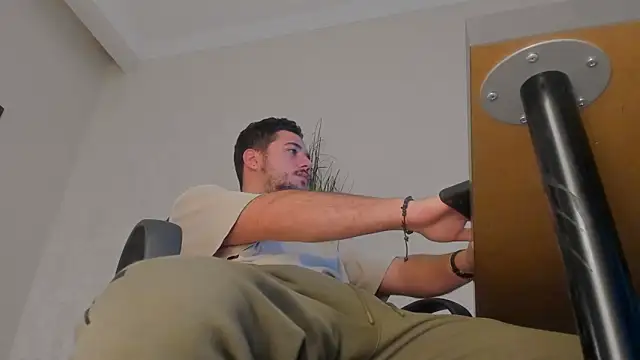 JoshKnights online show from November 4, 2025, 6:23 am