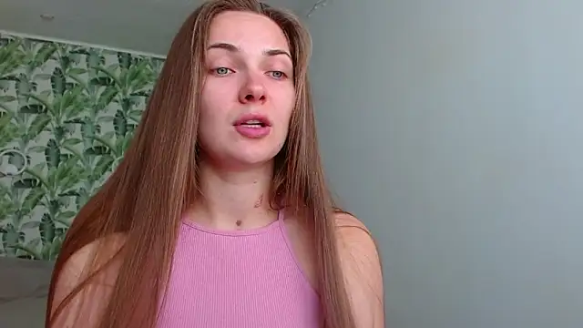 Olivia shine online show from September 24, 2025, 4:27 am