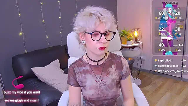  Moonlight t online show from February 1, 2025, 12:05 pm