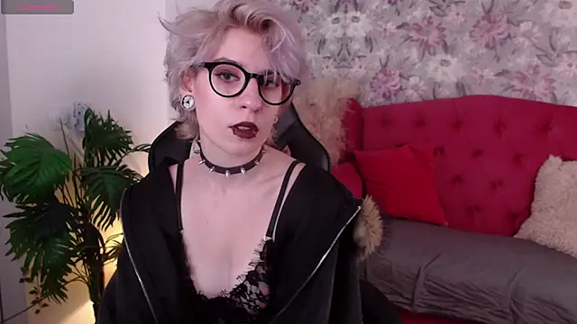  Moonlight t online show from February 26, 2025, 9:10 am