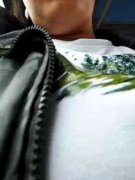 Emily Wane online show from December 13, 2024, 4:16 pm