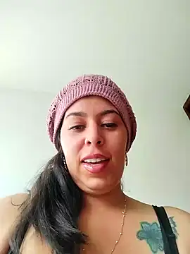 Emily Wane online show from December 23, 2024, 9:08 pm