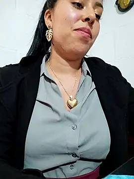 Emily Wane online show from March 12, 2025, 6:11 pm