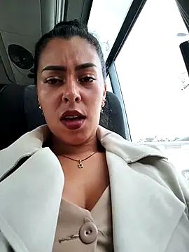 Emily Wane online show from November 5, 2025, 3:56 pm