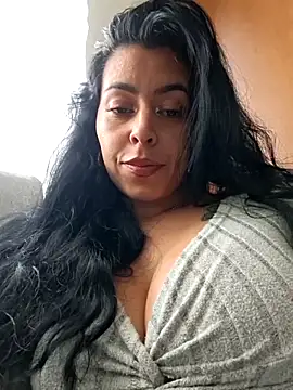 Emily Wane online show from May 31, 2026, 7:04 pm