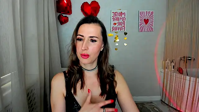 PassionGlow online show from February 19, 2026, 4:30 am