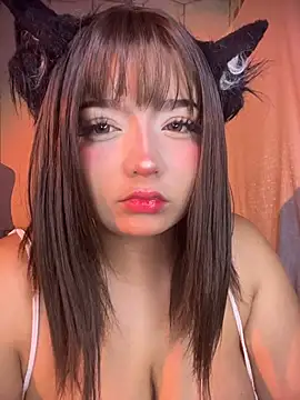 CharlotteMillers online show from July 18, 2026, 11:25 am