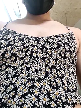 Snapshot of Lucifer21dragon chatting on February 13, 2026, 11:39 am Lucifer21dragon online show from February 13, 2026, 11:39 am