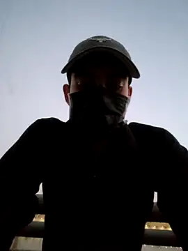 Snapshot of Lucifer21dragon chatting on February 22, 2026, 1:31 pm Lucifer21dragon online show from February 22, 2026, 1:31 pm