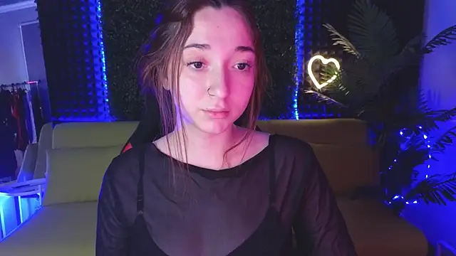 YasmineWest online show from December 11, 2024, 7:53 am