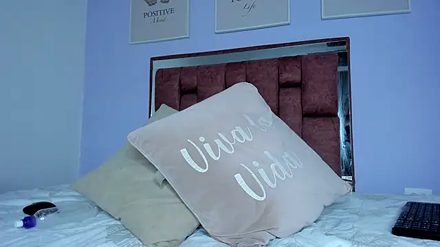 amysc online show from January 23, 2025, 3:26 am