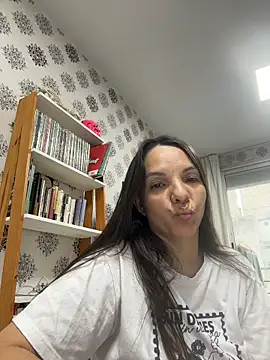 samilux5 online show from April 21, 2026, 4:01 pm