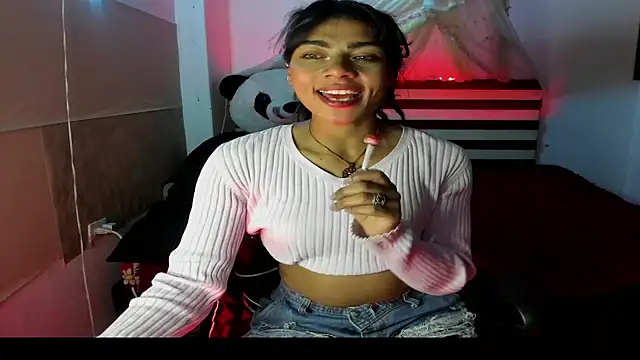 Lilithsabeth online show from November 23, 2025, 12:32 am