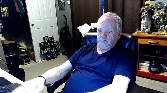 Snapshot of nobledad chatting on April 1, 2026, 12:22 am nobledad online show from April 1, 2026, 12:22 am
