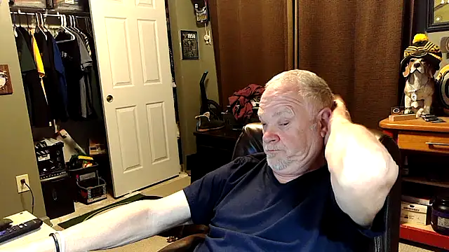 Snapshot of nobledad chatting on April 13, 2026, 10:32 am nobledad online show from April 13, 2026, 10:32 am