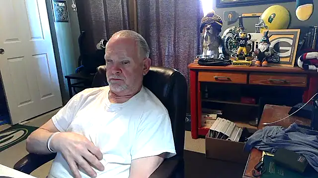 Snapshot of nobledad chatting on June 4, 2026, 6:47 pm nobledad online show from June 4, 2026, 6:47 pm