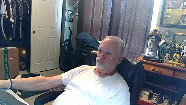 Snapshot of nobledad chatting on July 8, 2026, 6:01 pm nobledad online show from July 8, 2026, 6:01 pm