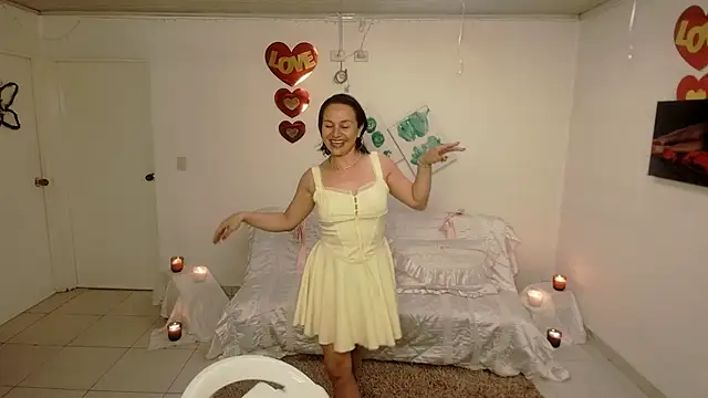 Snapshot of lollita_23_ chatting on May 1, 2026, 8:24 pm lollita 23 online show from May 1, 2026, 8:24 pm