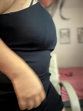 horny roomiess online show from November 12, 2025, 1:55 pm