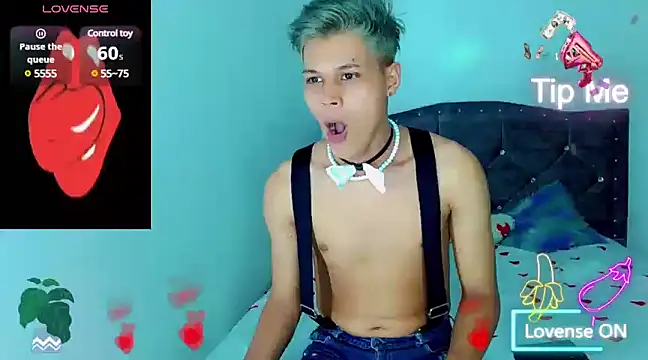 Liamscott  online show from January 11, 2025, 12:55 am