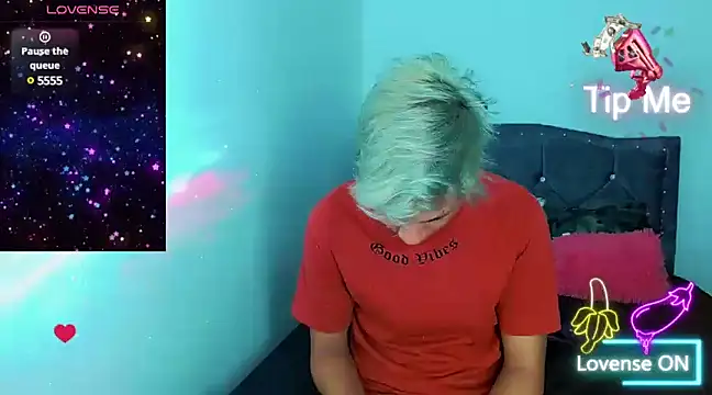 Liamscott  online show from January 27, 2025, 2:20 am