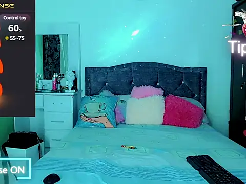 Liamscott  online show from March 10, 2025, 2:28 am