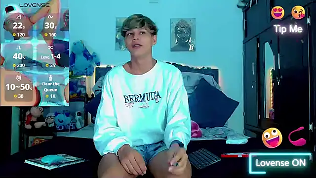 Liamscott  online show from November 7, 2025, 7:47 pm