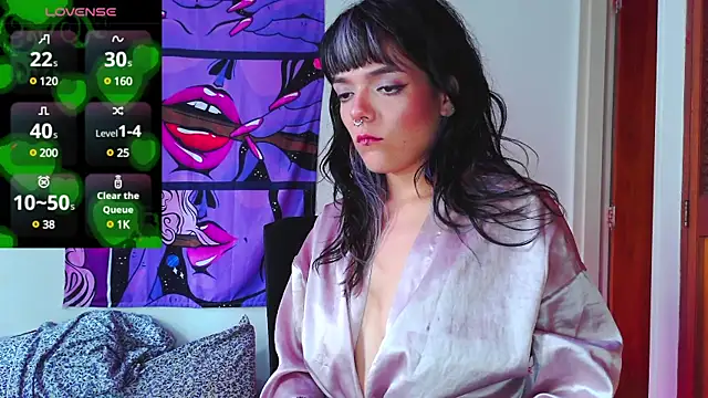 purple em69 online show from December 4, 2024, 2:04 pm