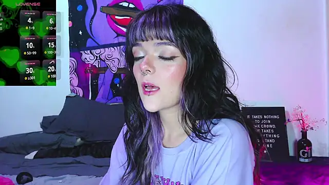 purple em69 online show from December 11, 2024, 3:56 am