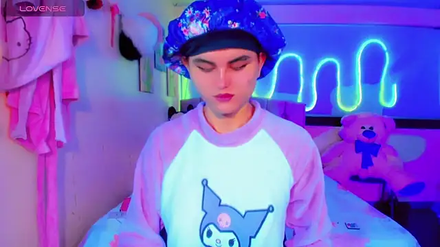 Jessica smith 1 online show from April 11, 2026, 11:14 am