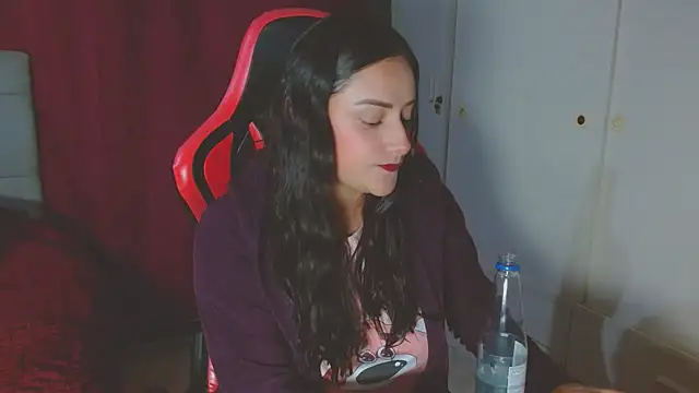 Noamartin  online show from January 8, 2026, 12:13 am