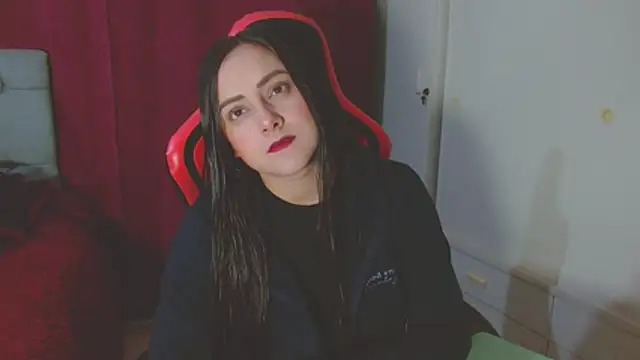 Noamartin  online show from January 11, 2026, 1:32 am