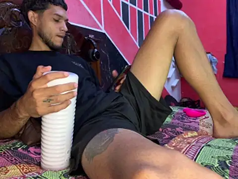 tanned boy online show from April 7, 2026, 4:40 pm